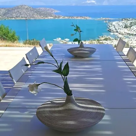 Estee, Luxury With Private Infinity Pool And Jacuzzi