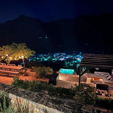 Estee, Luxury With Private Infinity Pool And Jacuzzi Villa