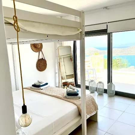 Estee, Luxury With Private Infinity Pool And Jacuzzi Villa Elounda
