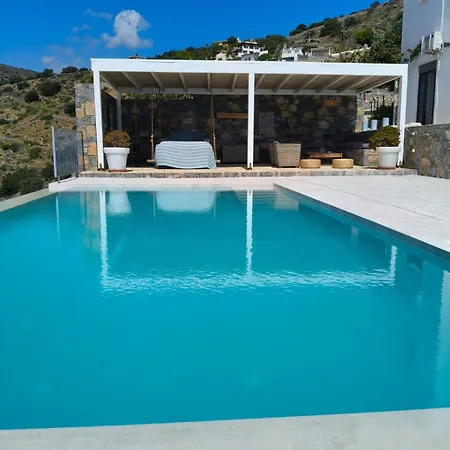 Villa Estée, Luxury With Private Infinity Pool&jacuzzi